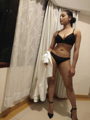 hyderabad escorts service.jpg